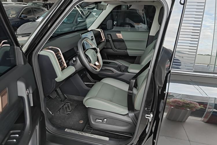 Used iCAR 03 2024 472km Four-Wheel Drive Long-Range Version Left Front Seat