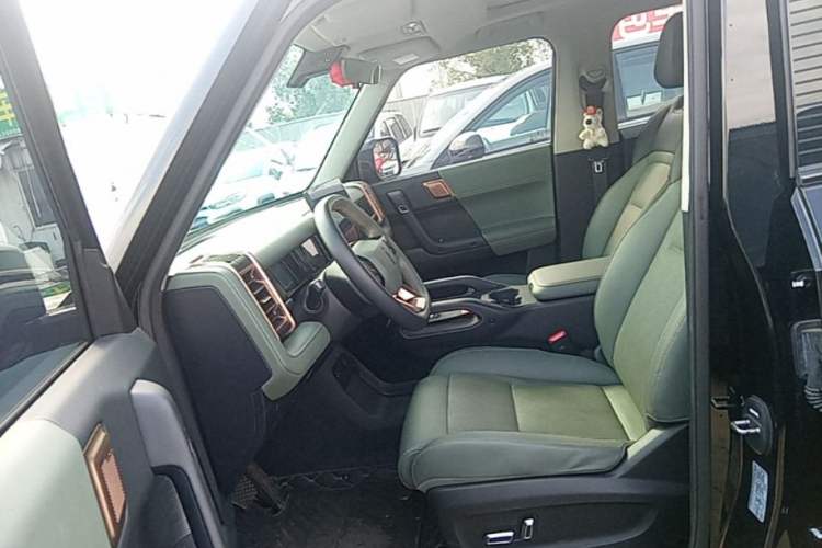 Used iCAR 03 2024 472km Four-Wheel Drive Long-Range Version Left Front Seat