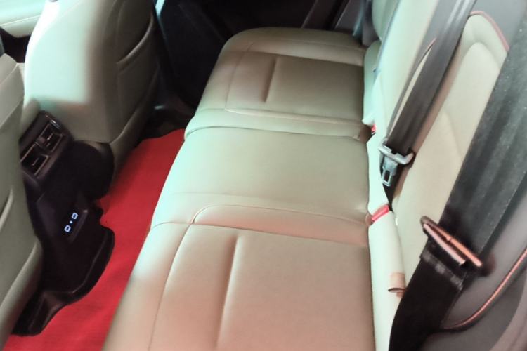 Used iCAR 03 2024 501km Two-Wheel Drive Long-Range Version Left Rear Seat