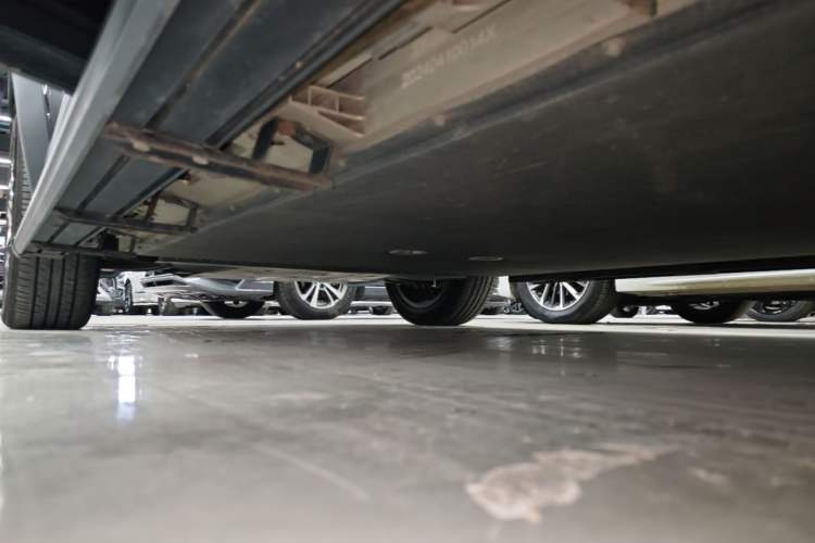 Used iCAR 03 2024 472km Four-Wheel Drive Long-Range Version Left Side Sill