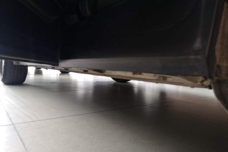Used iCAR 03 2024 501km Two-Wheel Drive Long-Range Version Left Side Sill