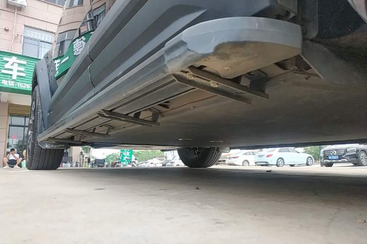 Used iCAR 03 2024 472km Four-Wheel Drive Long-Range Intelligent Advanced Version Left Side Sill