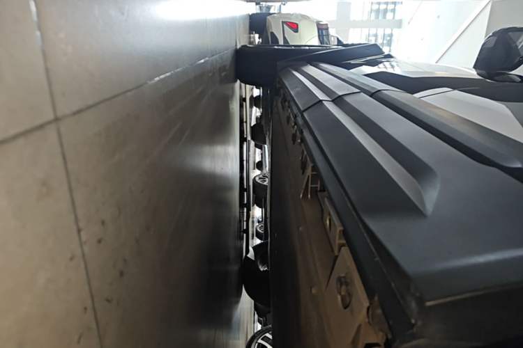 Used iCAR 03 2024 501km Two-Wheel Drive Long-Range Yuechao Edition Left Side Sill