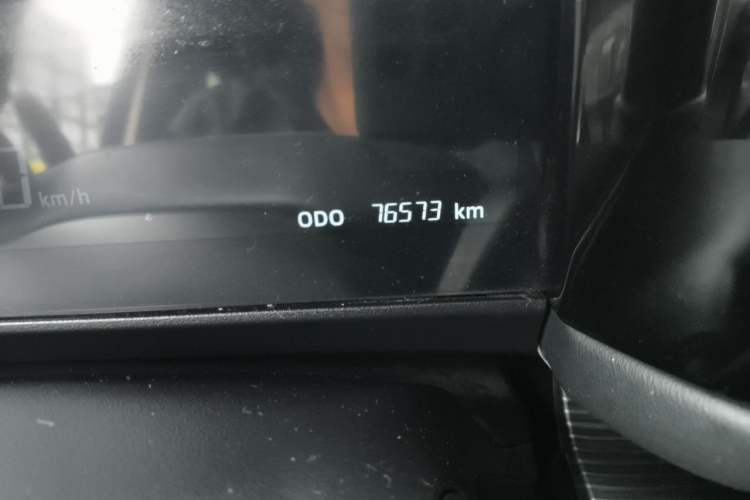 Used iCAR 03 2024 501km Two-Wheel Drive Long-Range Version Odometer Close Up