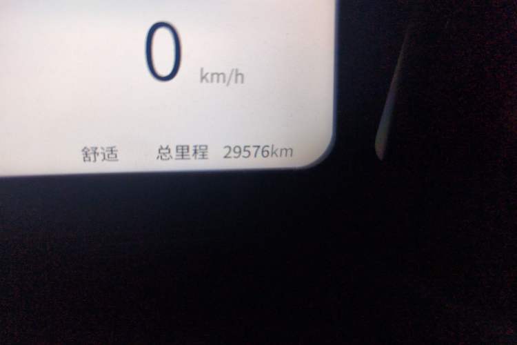 Used iCAR 03 2024 472km Four-Wheel Drive Long-Range Version Odometer Close Up