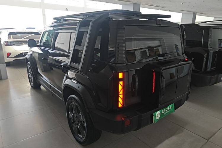 Used iCAR 03 2024 501km Two-Wheel Drive Long-Range Yuechao Edition Rear Left 45 Deg