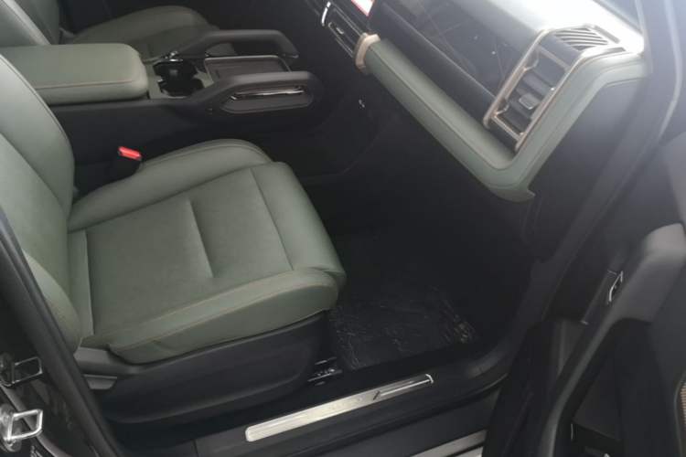 Used iCAR 03 2024 501km Two-Wheel Drive Long-Range Version Right Front Seat