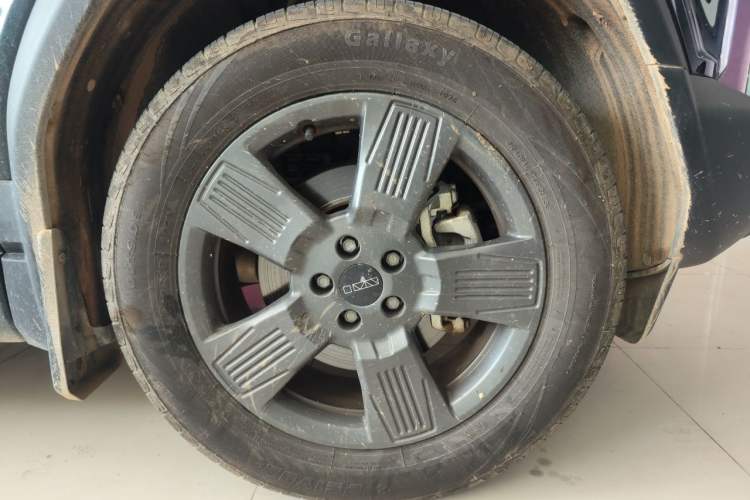 Used iCAR 03 2024 501km Two-Wheel Drive Long-Range Version Right Front Wheel Hub