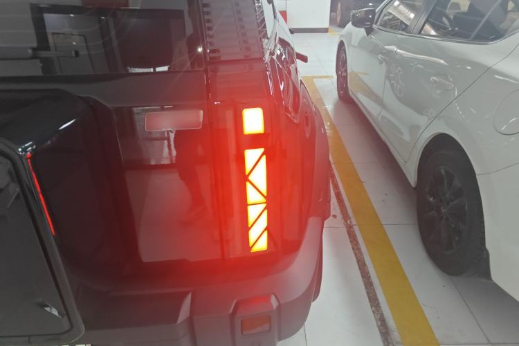 Used iCAR 03 2024 501km Four-wheel Drive Long-Range Advanced Version Right Rear Taillight