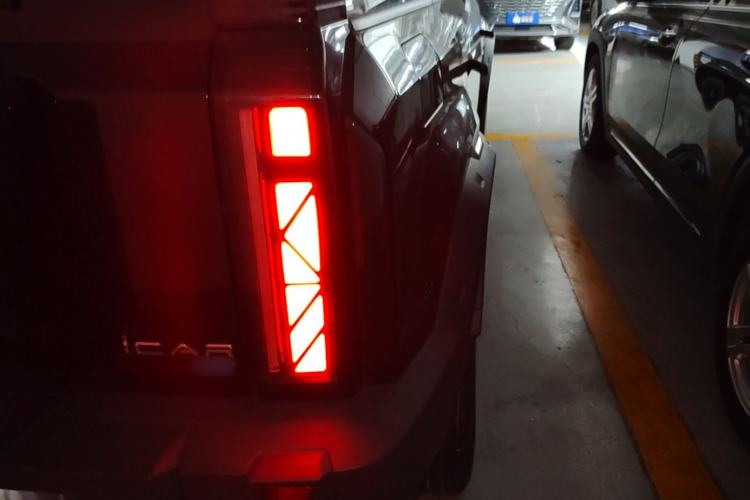 Used iCAR 03 2024 401km Range Two-Wheel Drive Standard Yuechao Version Right Rear Taillight