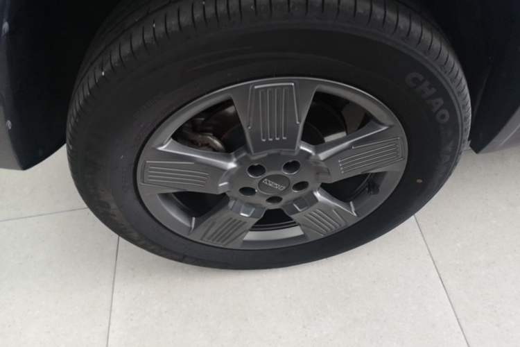 Used iCAR 03 2024 501km Two-Wheel Drive Long-Range Version Right Rear Wheel Hub