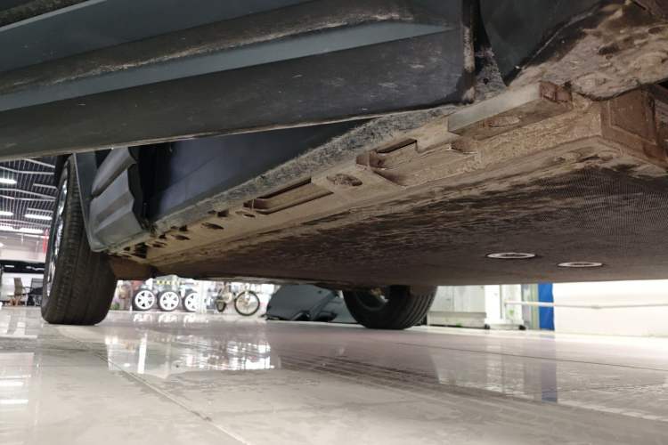 Used iCAR 03  Right Side Sill