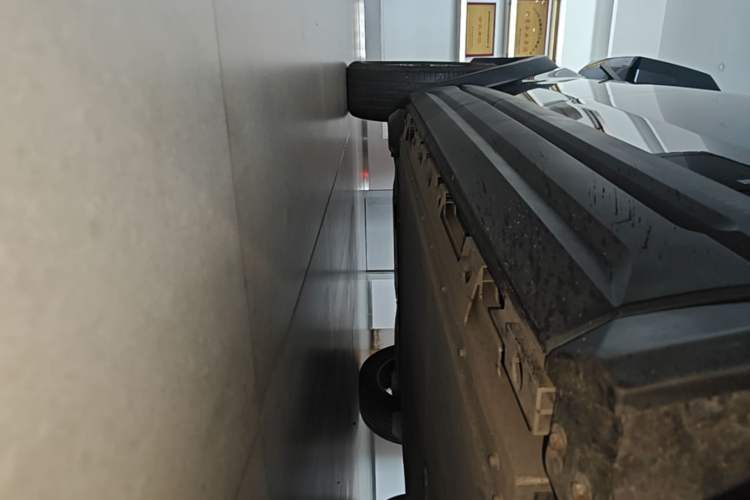 Used iCAR 03 2024 501km Two-Wheel Drive Long-Range Yuechao Edition Right Side Sill
