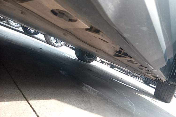 Used iCAR 03 2024 472km Four-Wheel Drive Long-Range Version Right Side Sill