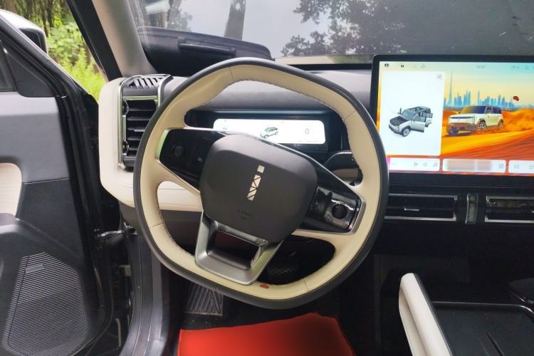 Used iCAR 03 2024 501km Range Two-Wheel Drive Long-Range Smart Trend Edition Steering Wheel