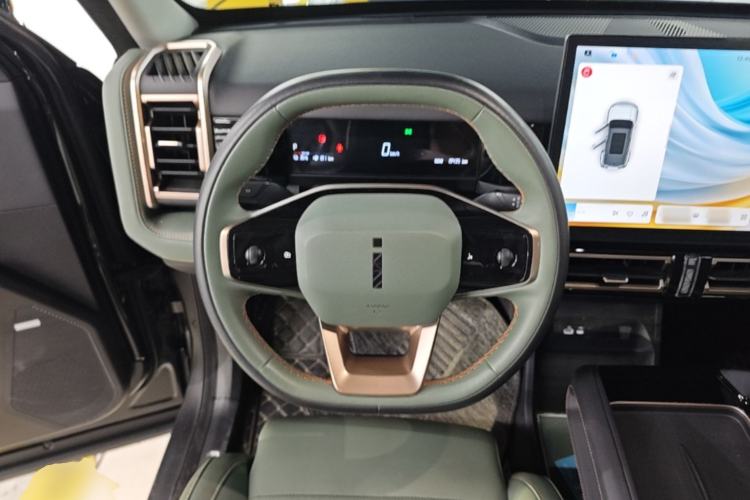 Used iCAR 03 2024 501km Two-Wheel Drive Long-Range Yuechao Edition Steering Wheel
