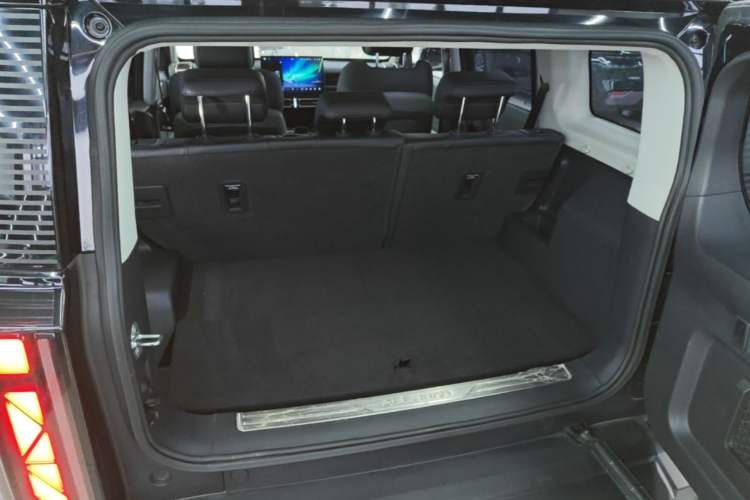 Used iCAR 03 2024 501km Four-wheel Drive Long-Range Advanced Version Trunk