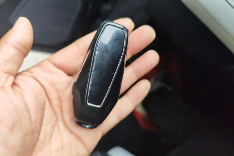 Used iCAR 03 2024 501km Range Two-Wheel Drive Long-Range Smart Trend Edition Vehicle Key