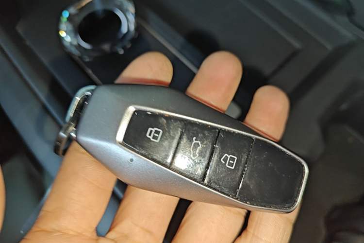 Used iCAR 03 2024 472km Four-Wheel Drive Long-Range Version Vehicle Key