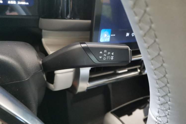 Used iCAR 03 2024 472km Four-Wheel Drive Long-Range Version Gear Lever