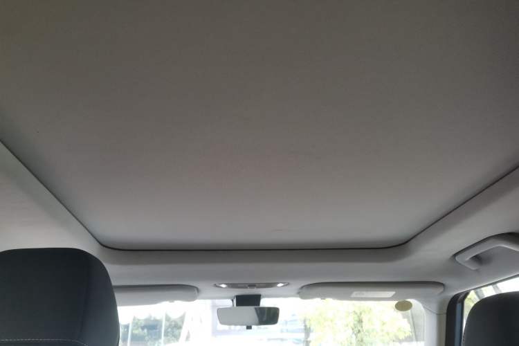 Used iCAR 03 2024 472km Four-Wheel Drive Long-Range Version Headliner