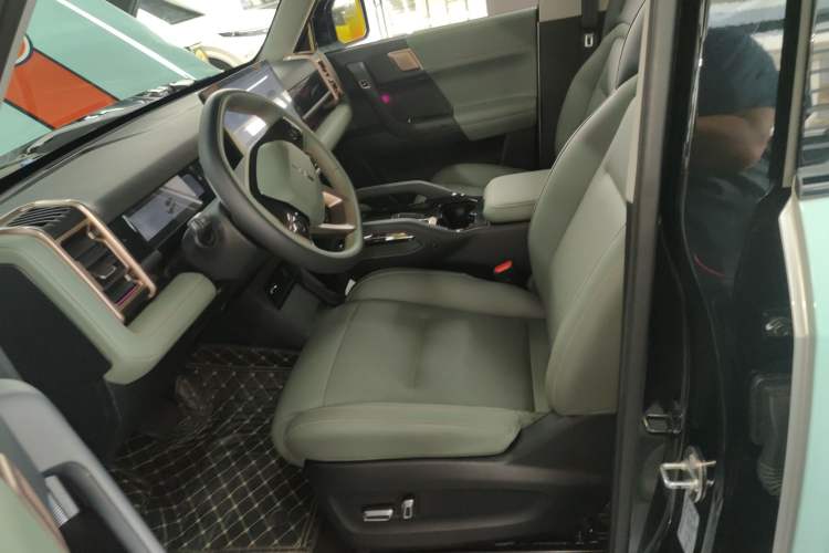 Used iCAR 03 2024 472km Four-Wheel Drive Long-Range Intelligent Advanced Version Left Front Seat