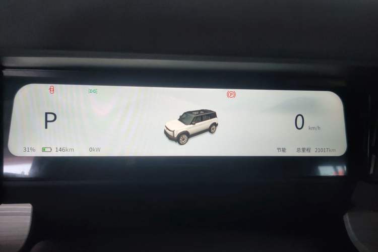 Used iCAR 03 2024 472km Four-Wheel Drive Long-Range Version Odometer Close Up