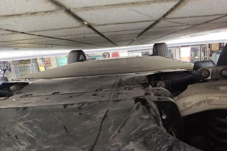 Used iCAR 03 2024 401km Two-Wheel Drive Standard Advanced Version Chassis Rear