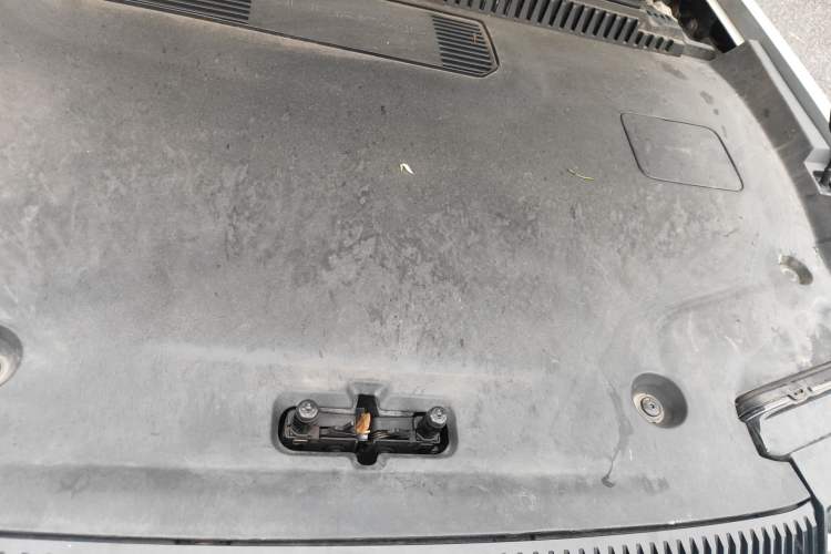 Used iCAR 03 2024 472km Four-Wheel Drive Long-Range Version Engine Bay Left
