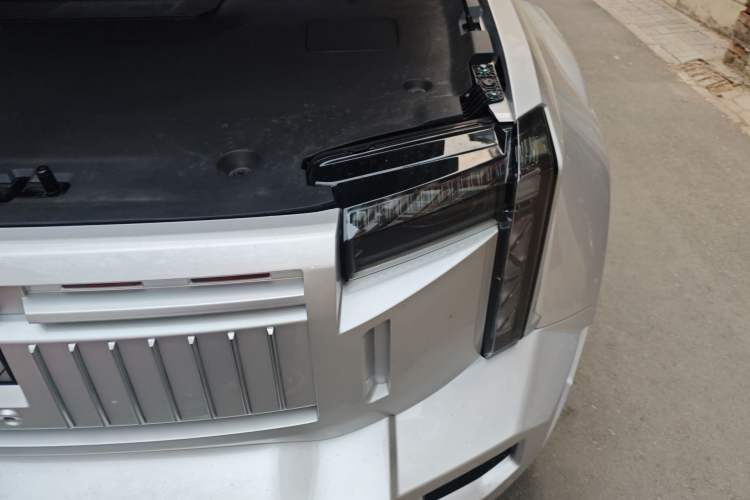 Used iCAR 03 2024 501km Four-wheel Drive Long-range Intelligent Driving Edition Engine Bay Left