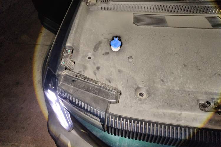 Used iCAR 03 2024 501km Two-Wheel Drive Long-Range Version Engine Bay Right