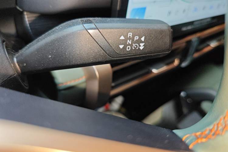 Used iCAR 03 2024 472km Four-Wheel Drive Long-Range Version Gear Lever