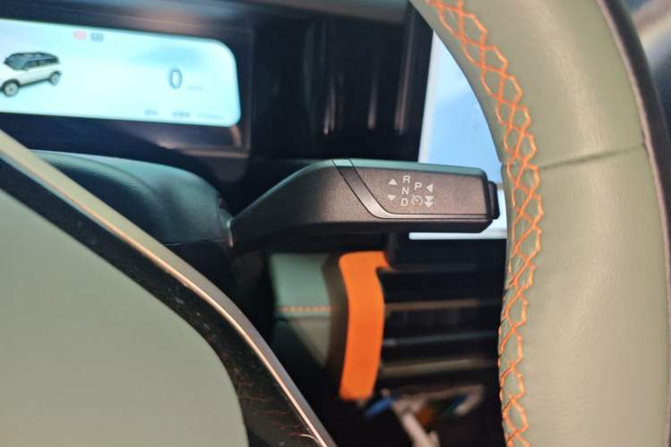 Used iCAR 03 2024 501km Four-wheel Drive Long-range Intelligent Driving Edition Gear Lever
