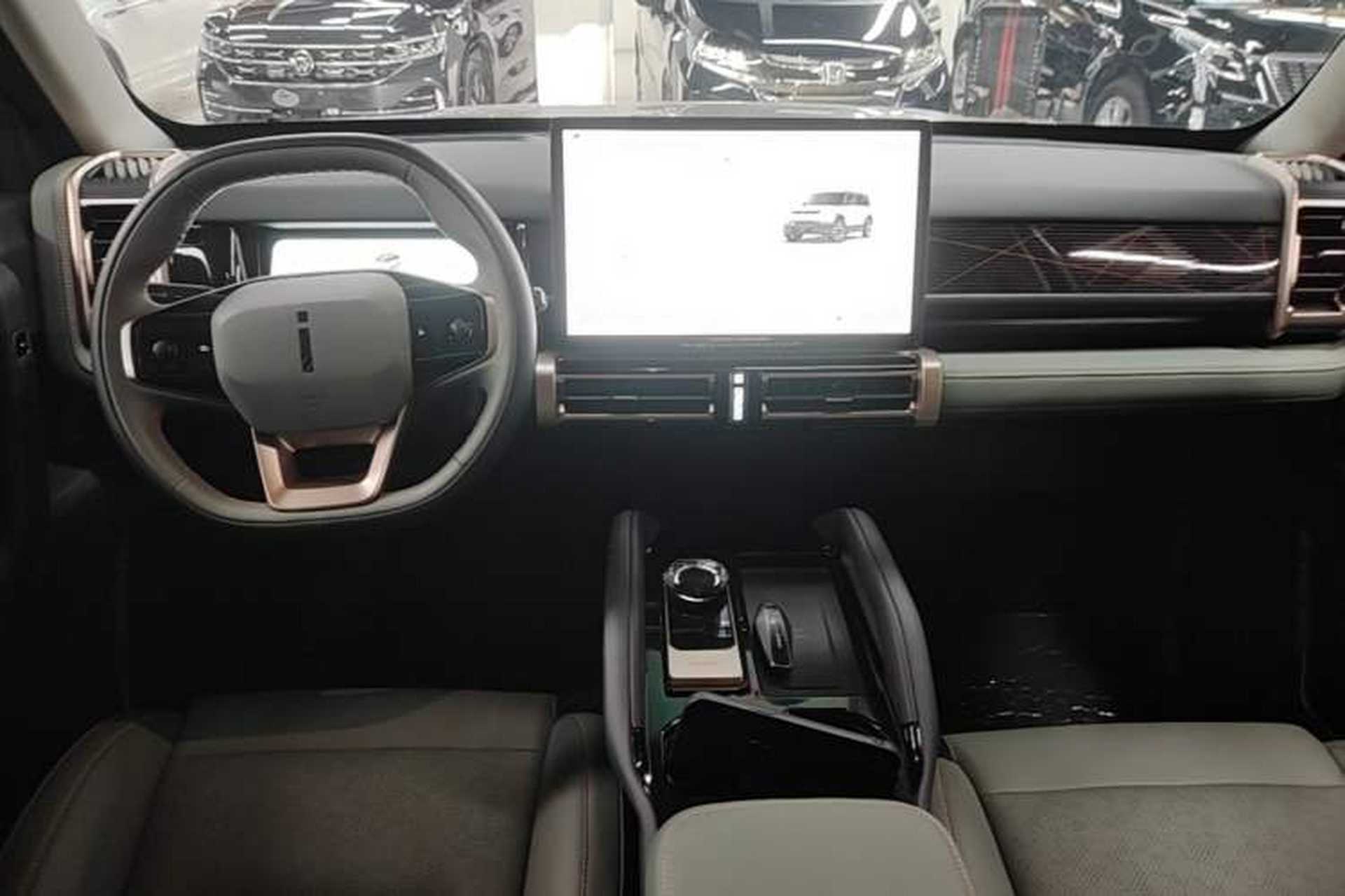 Used iCAR 03 2024 472km Four-Wheel Drive Long-Range Version Audio And AC Panel