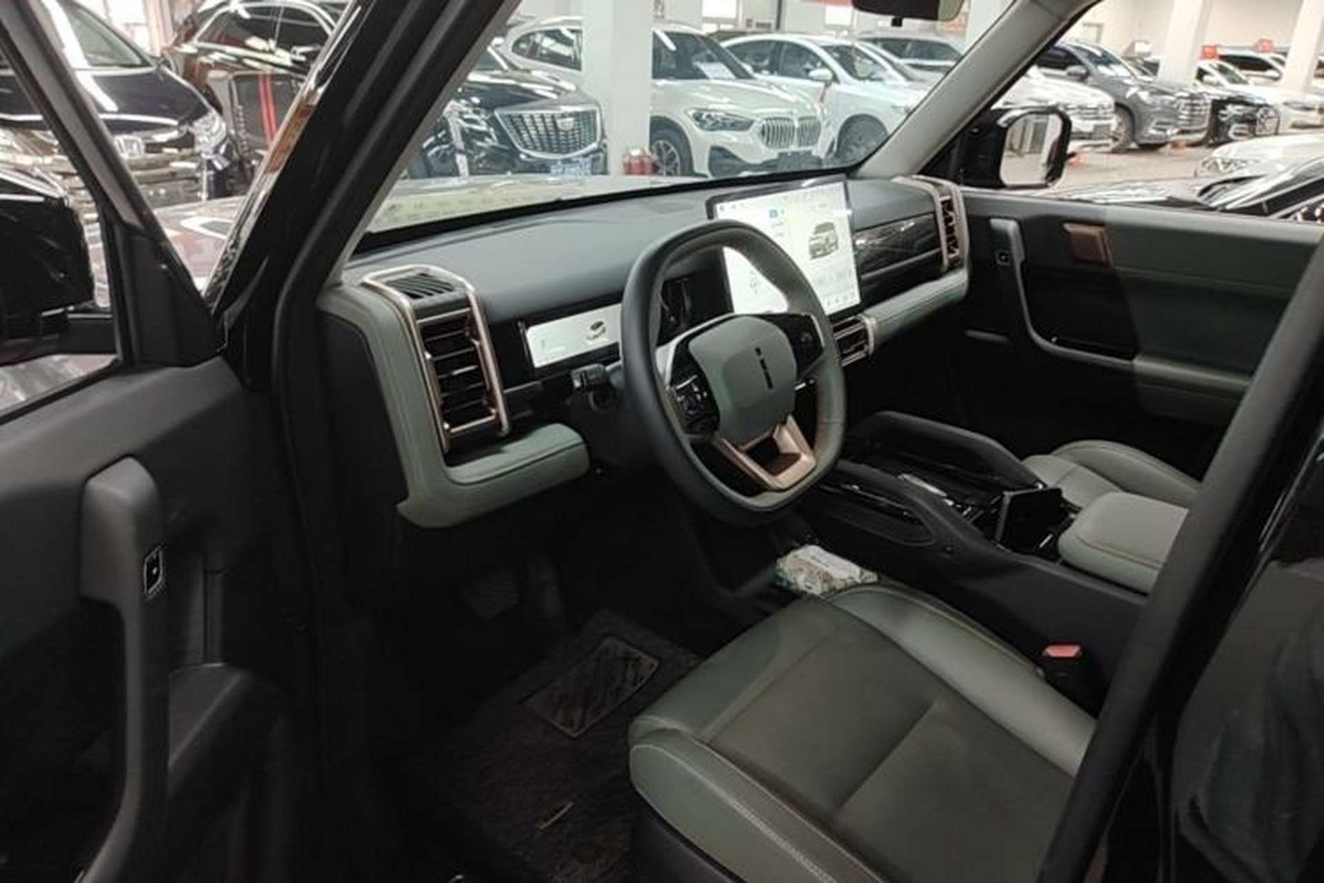 Used iCAR 03 2024 472km Four-Wheel Drive Long-Range Version Driver Seat