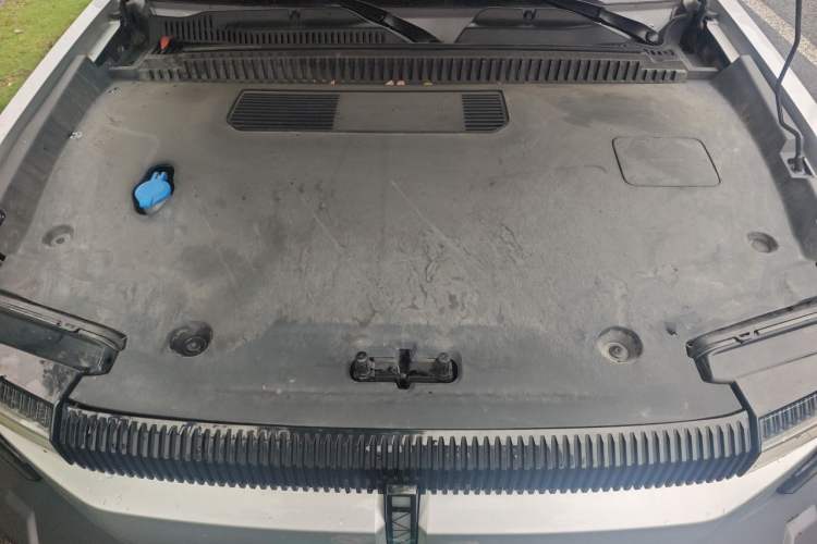 Used iCAR 03 2024 501km Range Two-Wheel Drive Long-Range Smart Trend Edition Engine Bay