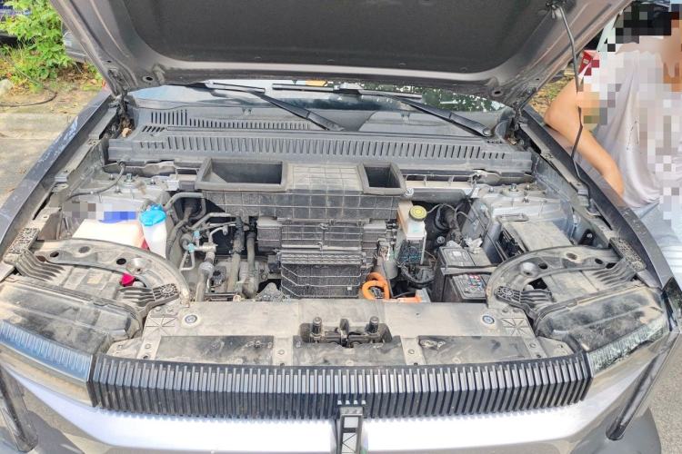 Used iCAR 03 2024 501km Four-wheel Drive Long-Range Advanced Version Engine Bay
