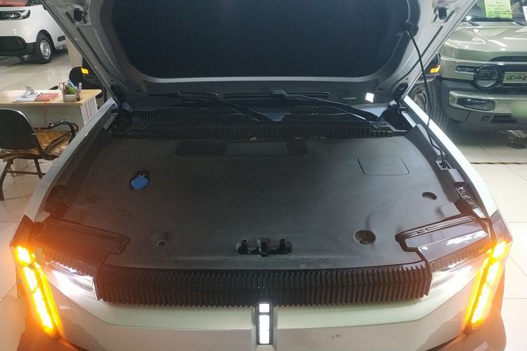 Used iCAR 03 2024 472km Four-Wheel Drive Long-Range Version Engine Bay