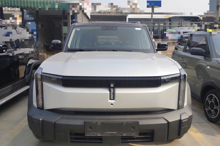 Used iCAR 03 2024 472km Four-Wheel Drive Long-Range Intelligent Advanced Version Exterior 1