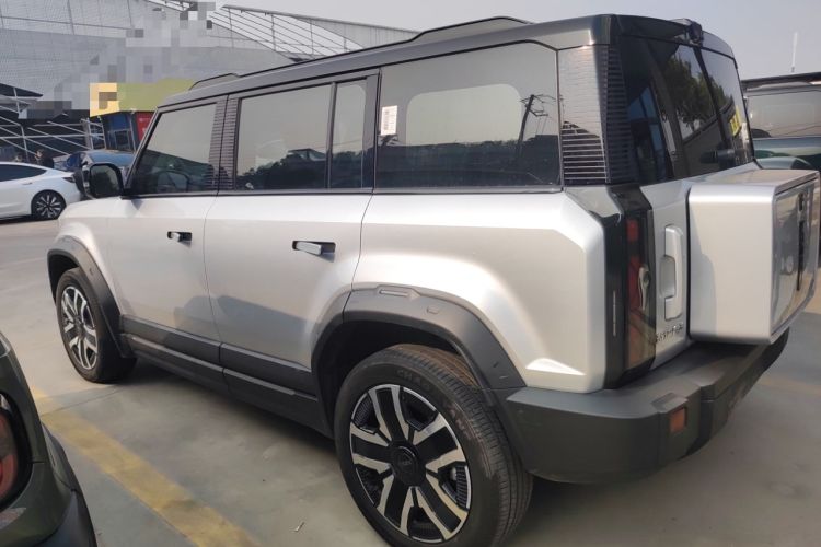 Used iCAR 03 2024 472km Four-Wheel Drive Long-Range Intelligent Advanced Version Exterior 3