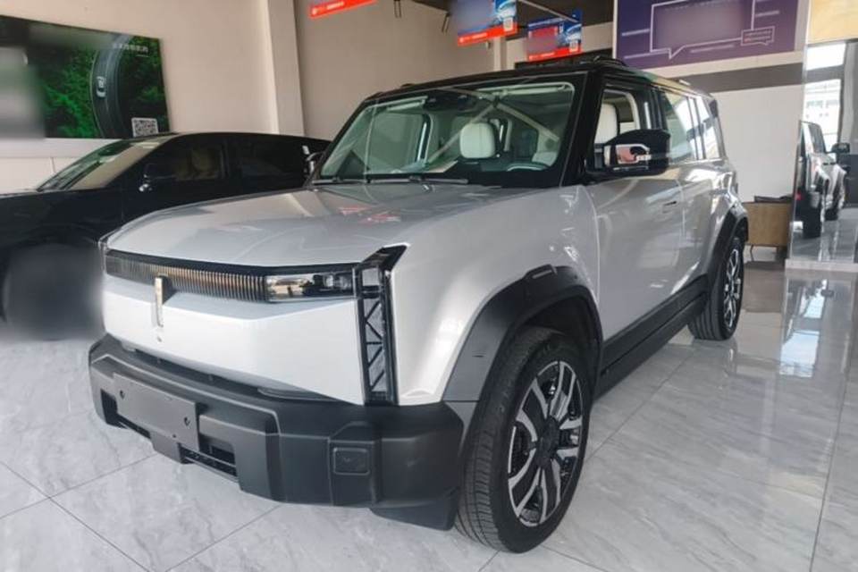iCAR 03 2024