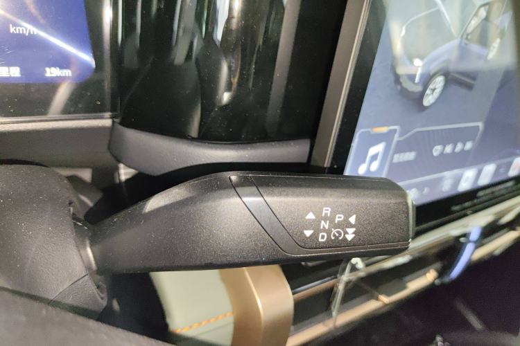Used iCAR 03 2024 472km Four-Wheel Drive Long-Range Version Gear Lever