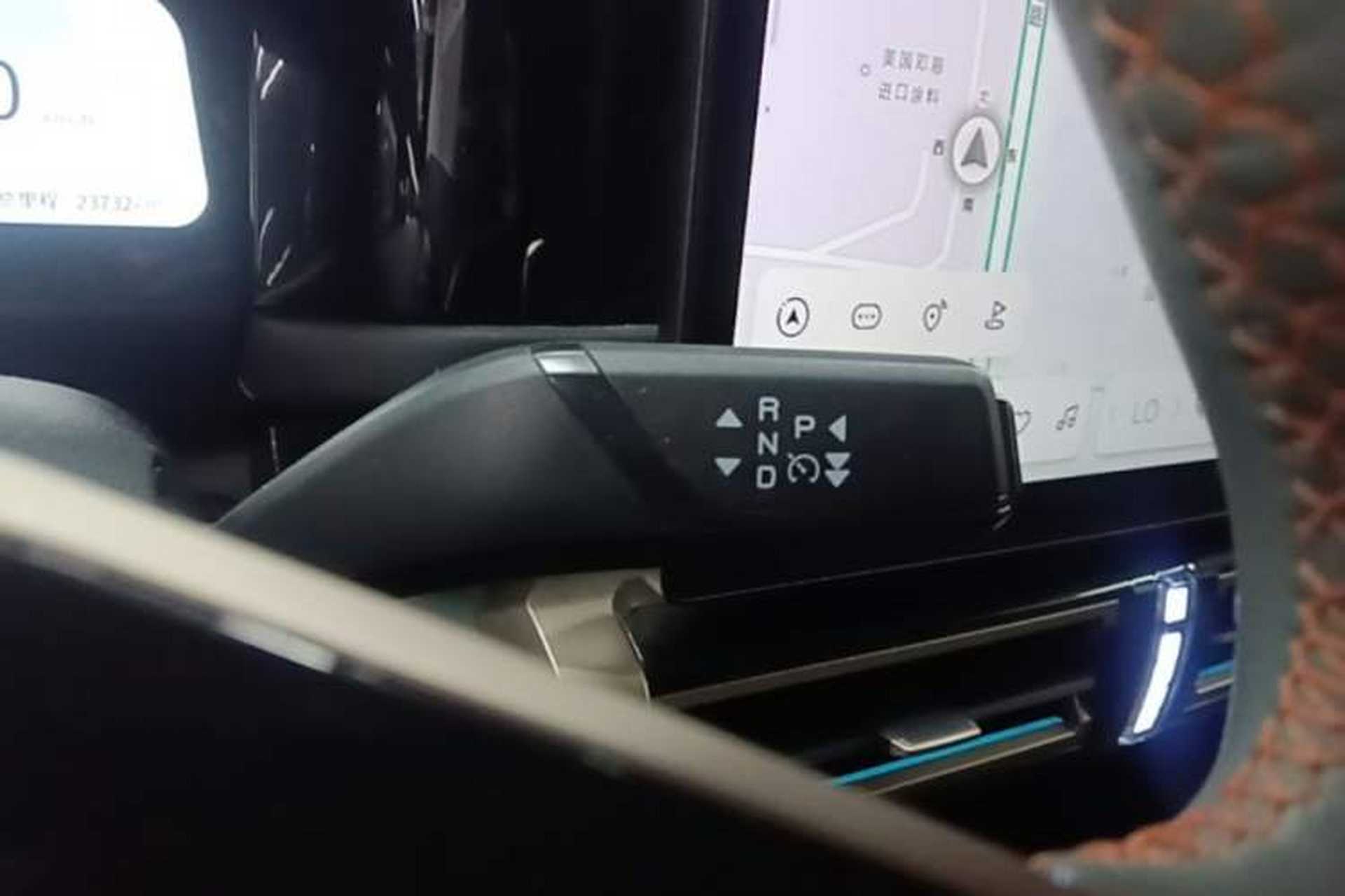 Used iCAR 03 2024 501km Four-wheel Drive Long-Range Advanced Version Gear Lever