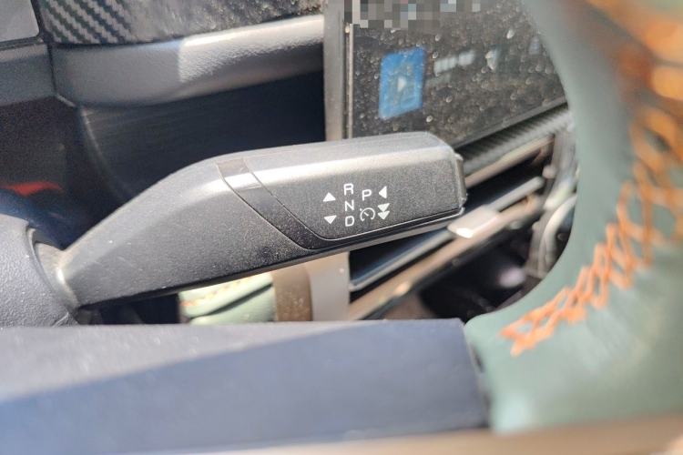 Used iCAR 03 2024 501km Four-wheel Drive Long-Range Advanced Version Gear Lever