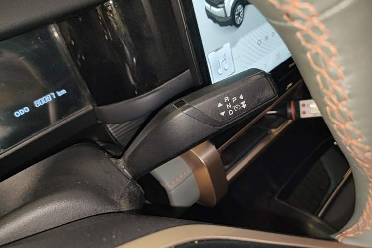 Used iCAR 03 2024 401km Two-Wheel Drive Standard Advanced Version Gear Lever