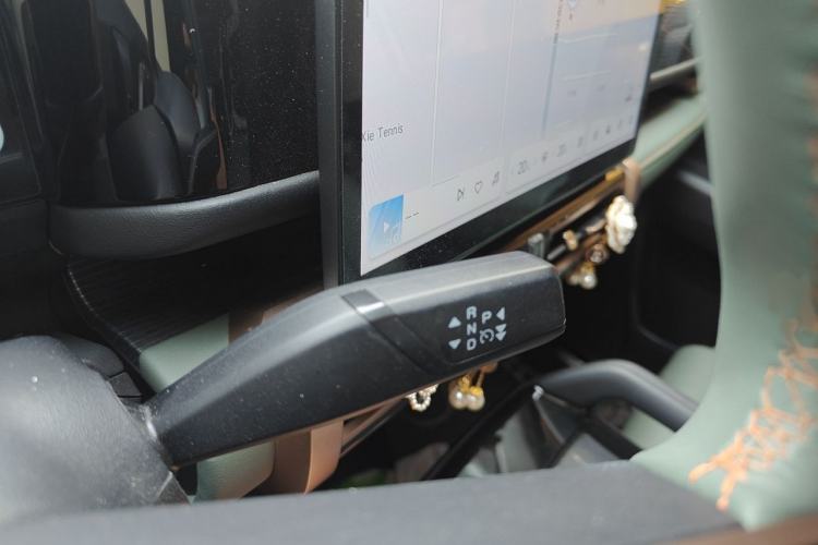 Used iCAR 03 2024 472km Four-Wheel Drive Long-Range Version Gear Lever