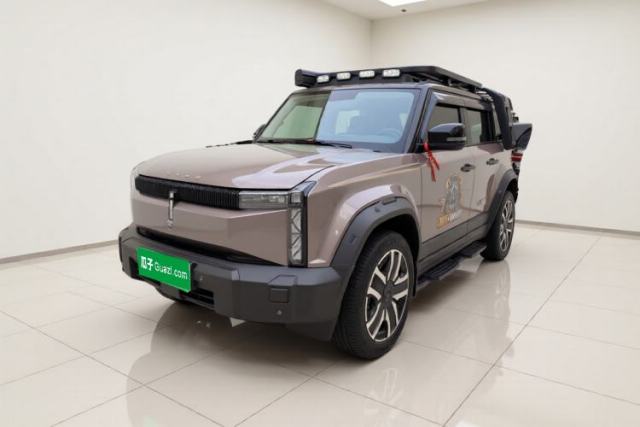 Used iCAR 03 2024 501km Four-wheel Drive Long-Range Advanced Version