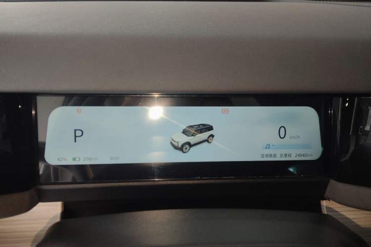 Used iCAR 03 2024 501km Four-wheel Drive Long-range Intelligent Driving Edition Instrument Cluster