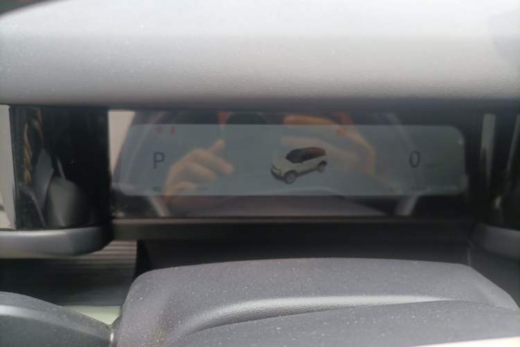 Used iCAR 03 2024 472km Four-Wheel Drive Long-Range Smart Enjoyment Version Instrument Cluster