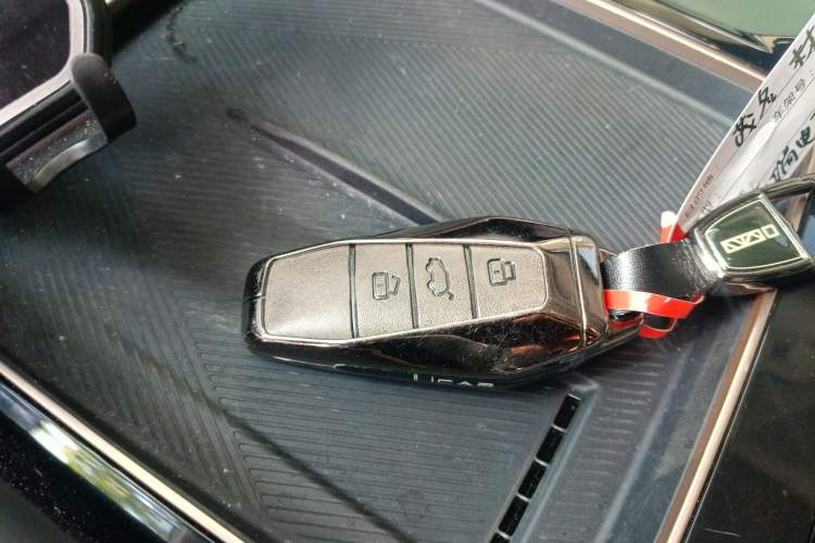Used iCAR 03 2024 401km Two-Wheel Drive Standard Advanced Version Interior 1